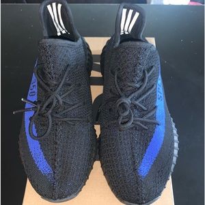 Yeezy boost 350 v2 dazzling blue 100% Authentic
